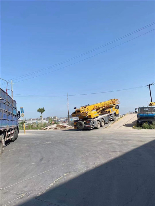 蠡县25吨吊车的租赁价格大概是多少？