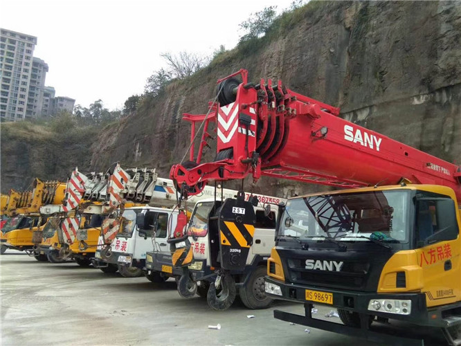 蠡县吊车出租按什么计费？台班费、单次费、里程费怎么算？