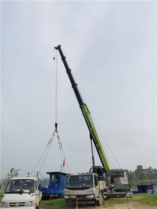 蠡县桥梁建设吊装案例